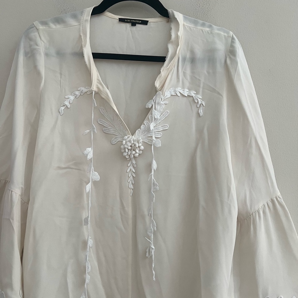 Kobi Halperin Cream 100 % silk Embroidered Blouse - Picture 4 of 11